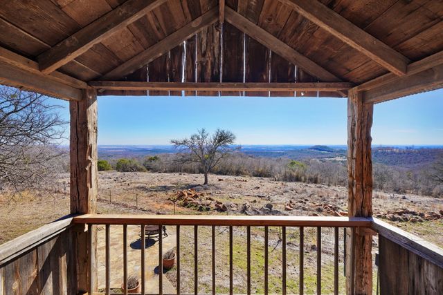 4725 Chesnut Mountain, Palo Pinto, TX 76484