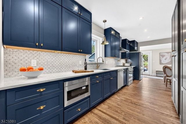 34 Buttonwood Rd, Essex Fells Twp., NJ 07021