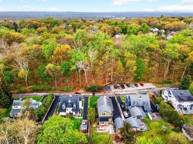 34 Buttonwood Rd, Essex Fells Twp., NJ 07021