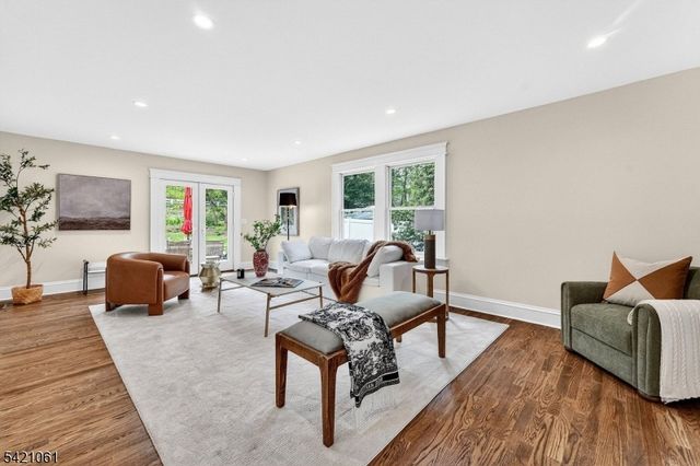 34 Buttonwood Rd, Essex Fells Twp., NJ 07021