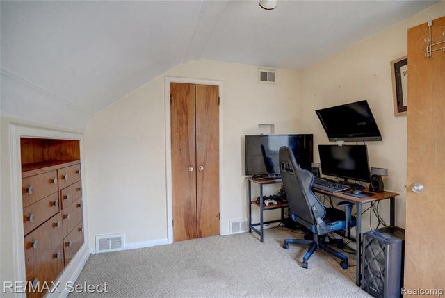 22938 California Street, Saint Clair Shores, MI 48080