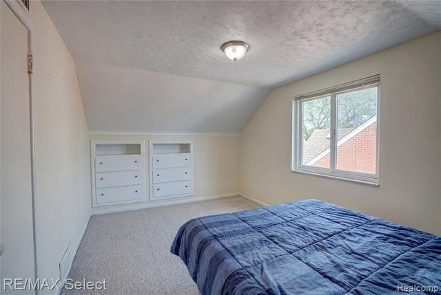 22938 California Street, Saint Clair Shores, MI 48080