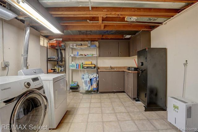 22938 California Street, Saint Clair Shores, MI 48080