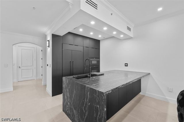 23191 Fashion Dr 8106, Estero, FL 33928