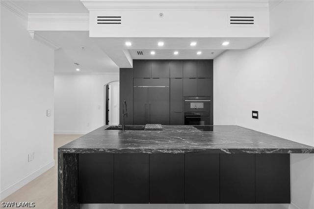 23191 Fashion Dr 8106, Estero, FL 33928