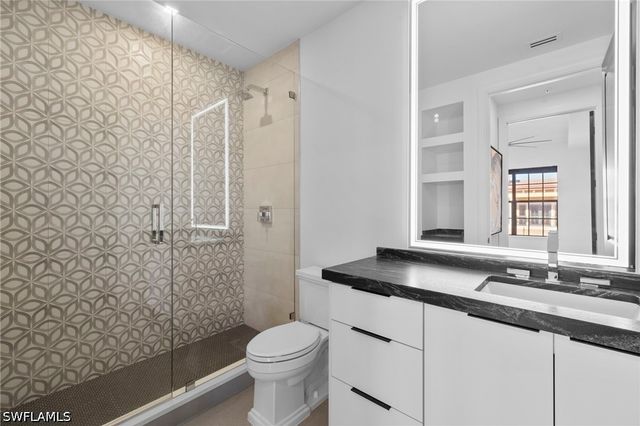 23191 Fashion Dr 8106, Estero, FL 33928