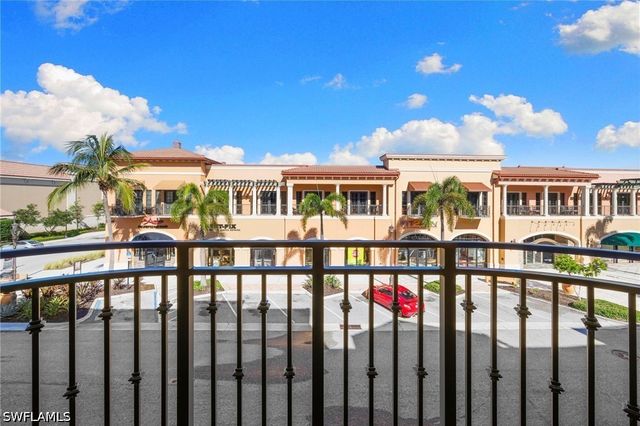 23191 Fashion Dr 8106, Estero, FL 33928