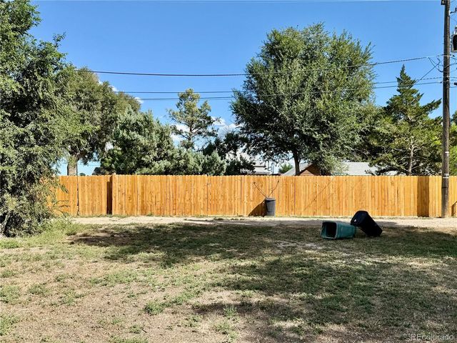 215 N Main, Cheraw, CO 81030