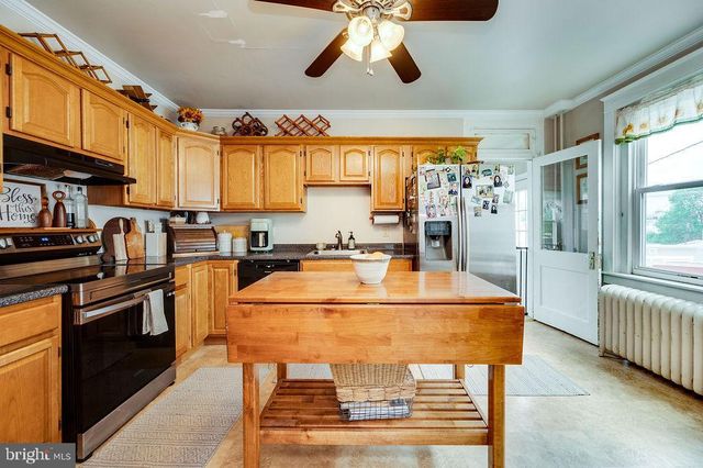 1119 NEW HOLLAND RD, Reading, PA 19607