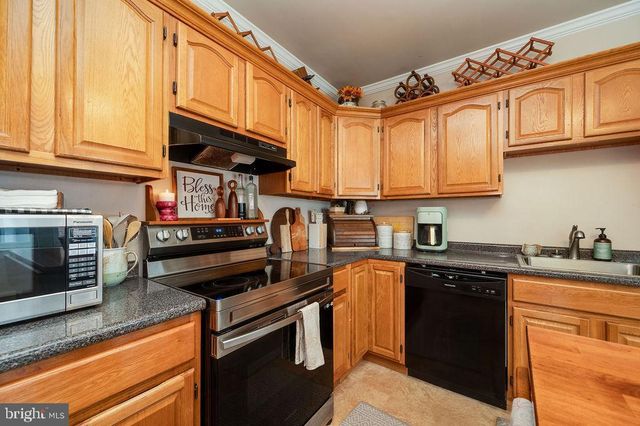 1119 NEW HOLLAND RD, Reading, PA 19607