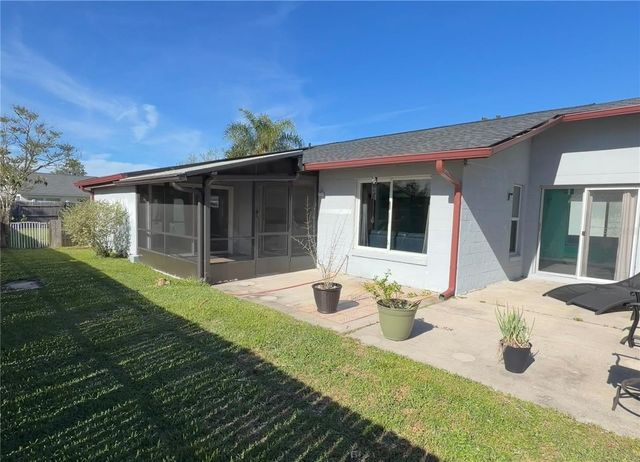 27 FARMBROOK LANE, Palm Coast, FL 32137