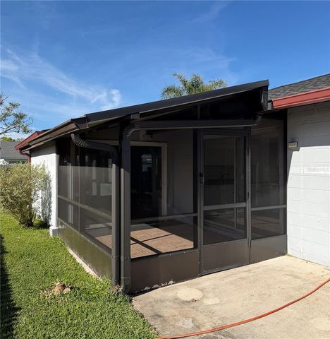 27 FARMBROOK LANE, Palm Coast, FL 32137