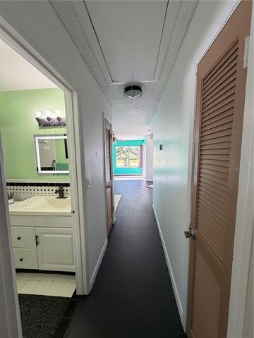 27 FARMBROOK LANE, Palm Coast, FL 32137