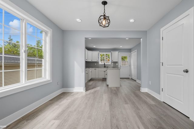 310 S 6th Street, St Clair, MI 48079