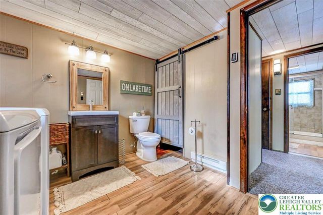 1543 Lake Lane, Tobyhanna Twp, PA 18347