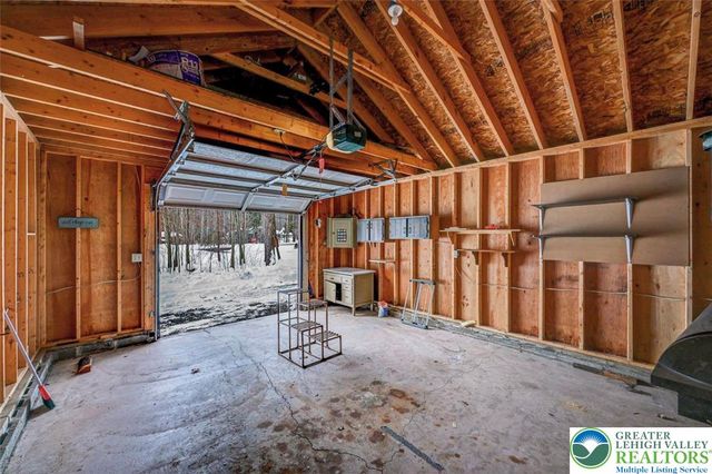 1543 Lake Lane, Tobyhanna Twp, PA 18347