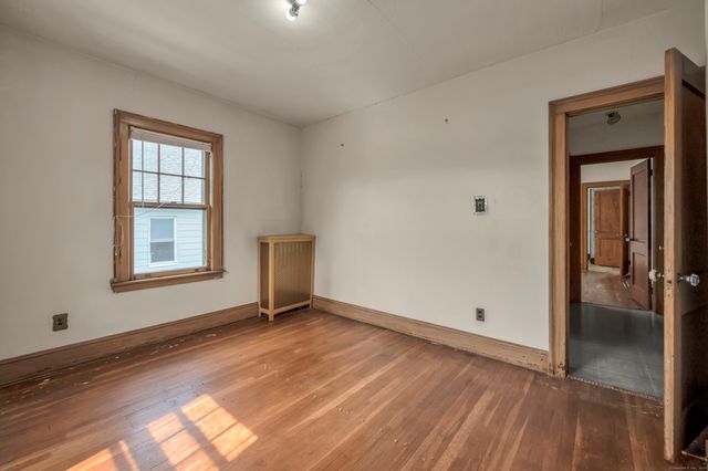 283 Linwood Street, New Britain, CT 06052