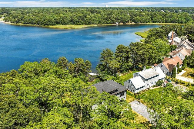 2 Buttercup Lane, South Yarmouth, MA 02664