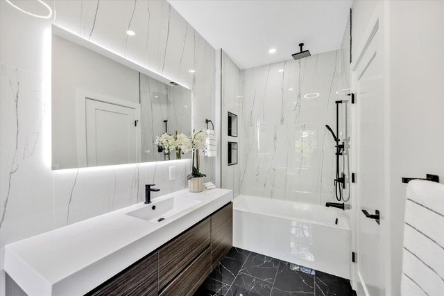 2 Buttercup Lane, South Yarmouth, MA 02664