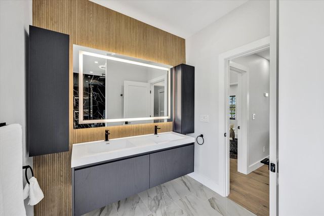 2 Buttercup Lane, South Yarmouth, MA 02664