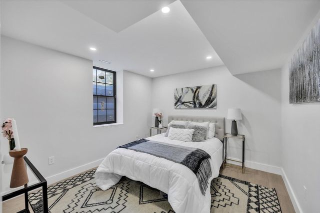 2 Buttercup Lane, South Yarmouth, MA 02664