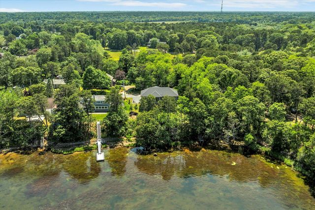 2 Buttercup Lane, South Yarmouth, MA 02664