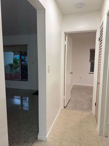 233 E E 24th Street, Street, West Palm Beach, FL 33404