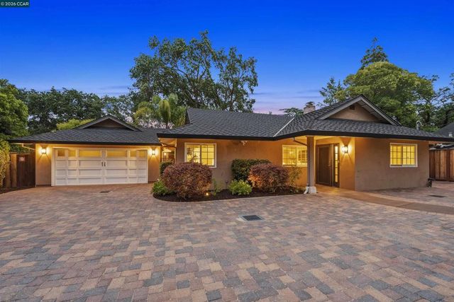 60 Karol Ln, Pleasant Hill, CA 94523