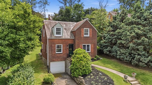 2312 McNary Blvd, Blackridge, PA 15235