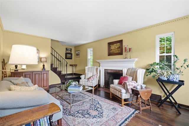 2312 McNary Blvd, Blackridge, PA 15235