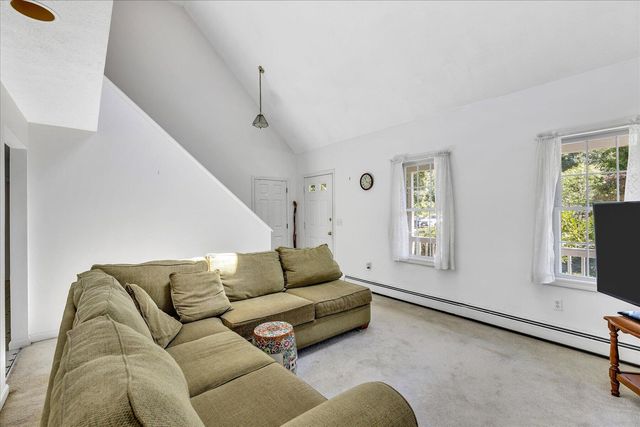 118 Algonquin Avenue, Mashpee, MA 02649