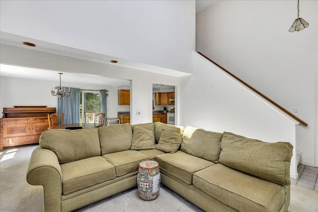 118 Algonquin Avenue, Mashpee, MA 02649