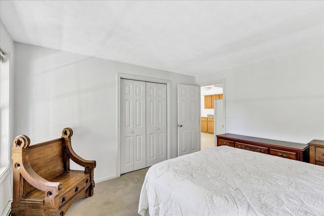 118 Algonquin Avenue, Mashpee, MA 02649