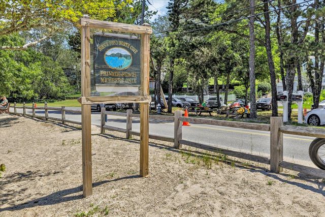 118 Algonquin Avenue, Mashpee, MA 02649