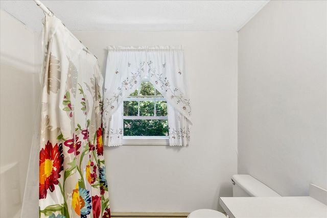 118 Algonquin Avenue, Mashpee, MA 02649