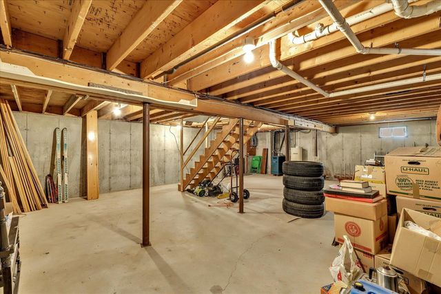118 Algonquin Avenue, Mashpee, MA 02649