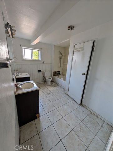 1001 W Heald, Lake Elsinore, CA 92530