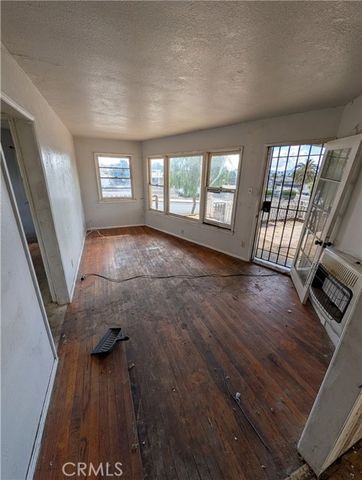 1001 W Heald, Lake Elsinore, CA 92530