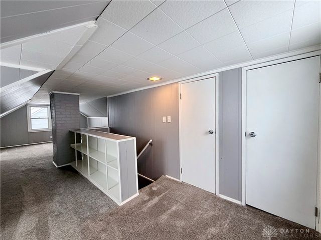 1806 N Sweetbriar Lane, Springfield, OH 45505