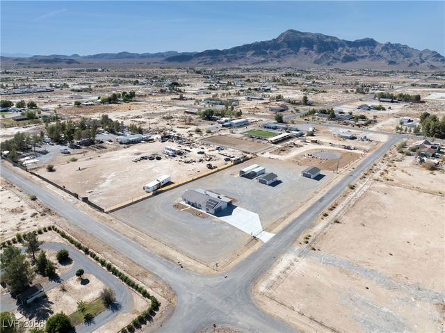 2420 Tough Boy Road, Pahrump, NV 89060