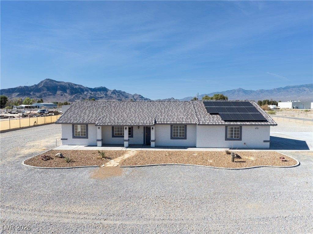2420 Tough Boy Road, Pahrump, NV 89060