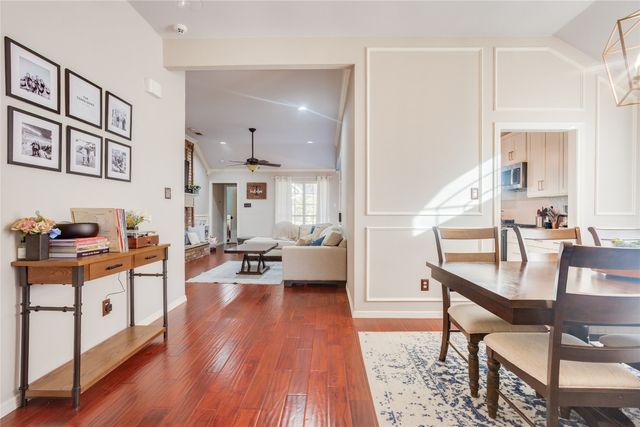 2221 Tiffany Glenn Court, Bedford, TX 76021