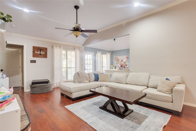 2221 Tiffany Glenn Court, Bedford, TX 76021