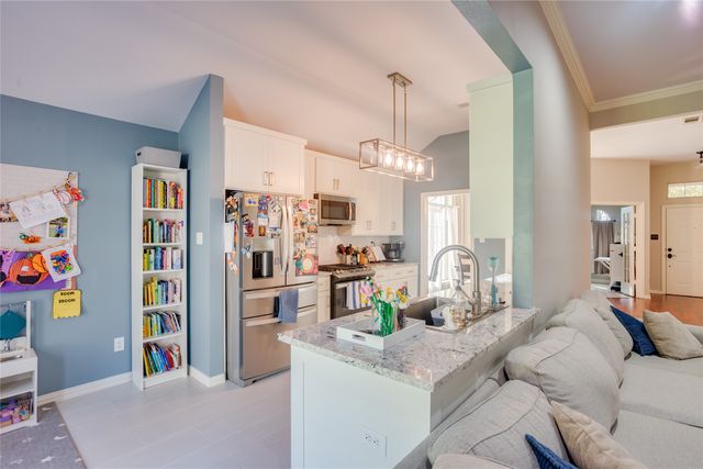 2221 Tiffany Glenn Court, Bedford, TX 76021