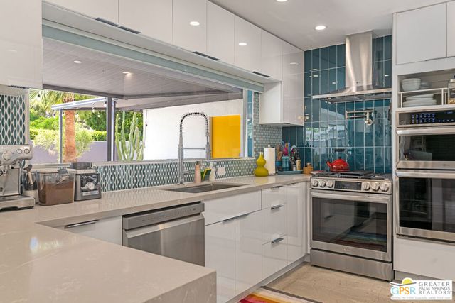 1405 E Tachevah Drive, Palm Springs, CA 92262