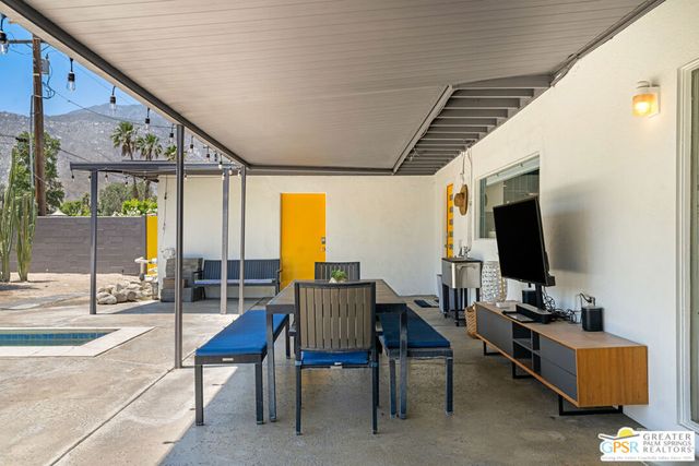 1405 E Tachevah Drive, Palm Springs, CA 92262