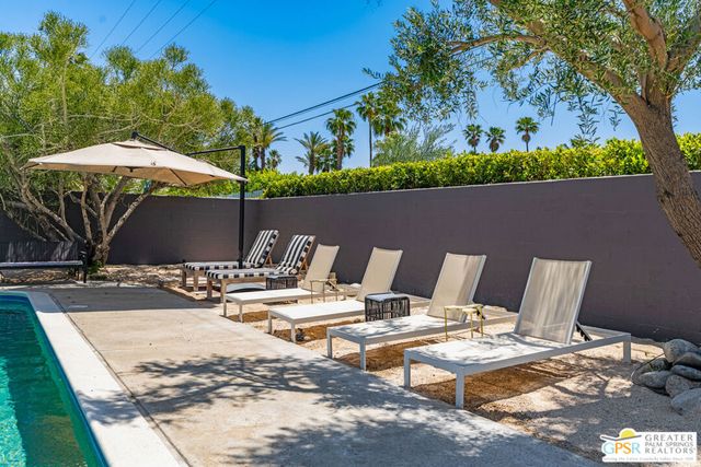 1405 E Tachevah Drive, Palm Springs, CA 92262
