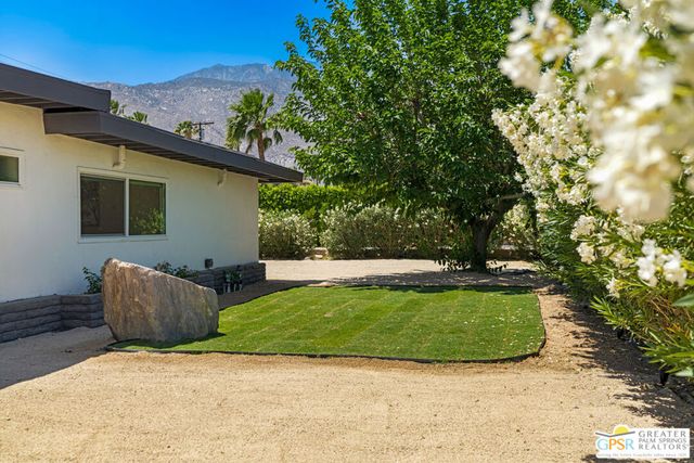 1405 E Tachevah Drive, Palm Springs, CA 92262