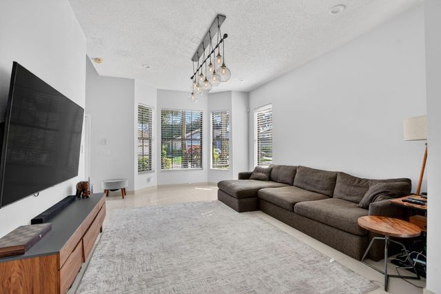 10058 Umberland Place, Boca Raton, FL 33428