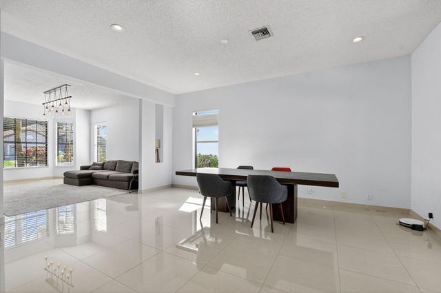 10058 Umberland Place, Boca Raton, FL 33428